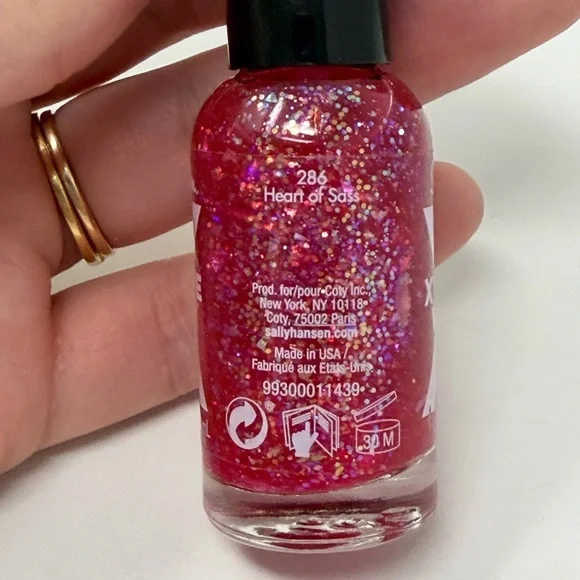 Sally Hansen Xtreme Wear Nail Polish - Sparkling Pink - Picture 3 of 5